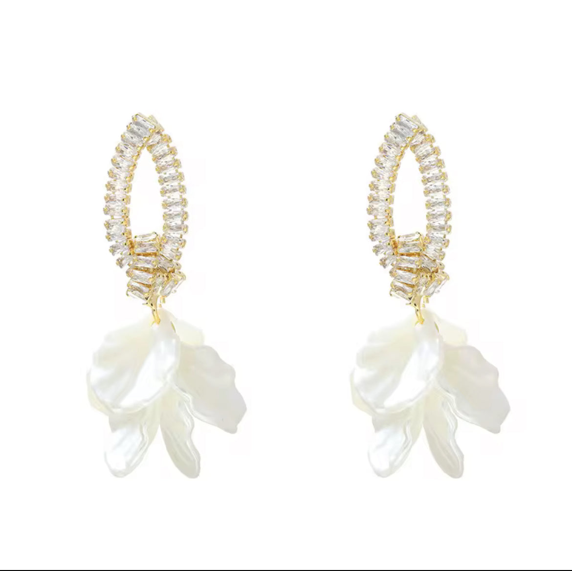 Lace and Lavender Sparkle and flow Earing